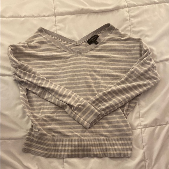 Banana Republic Gray Striped V-Neck Sweatshirt - Picture 1 of 2